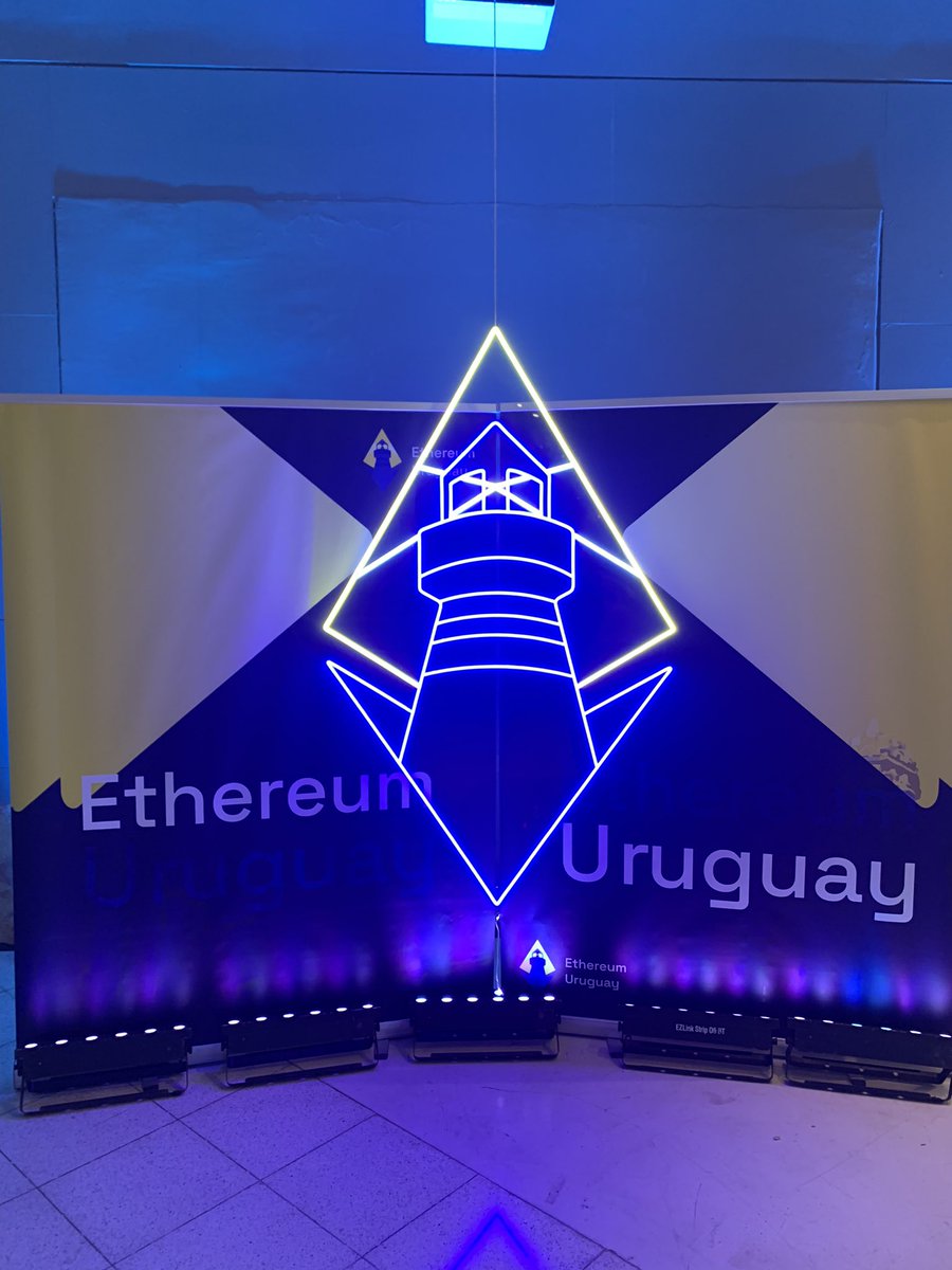 WarpWatch's tweet photo. En @EthereumUruguay en @SinergiaUy https://t.co/u7uRbEpMR1