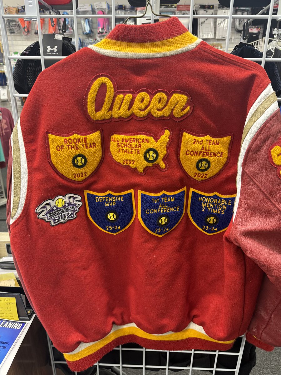 Just got my patches put on my jacket! Super excited for my senior season! #SENIOR <a href="/BUPilotsSB/">Bethel Pilots Softball</a> <a href="/NatNewell18/">Natalie Newell</a> <a href="/BNIAthleticDept/">BNI Athletics</a> <a href="/NollSoftball/">Noll Softball</a>