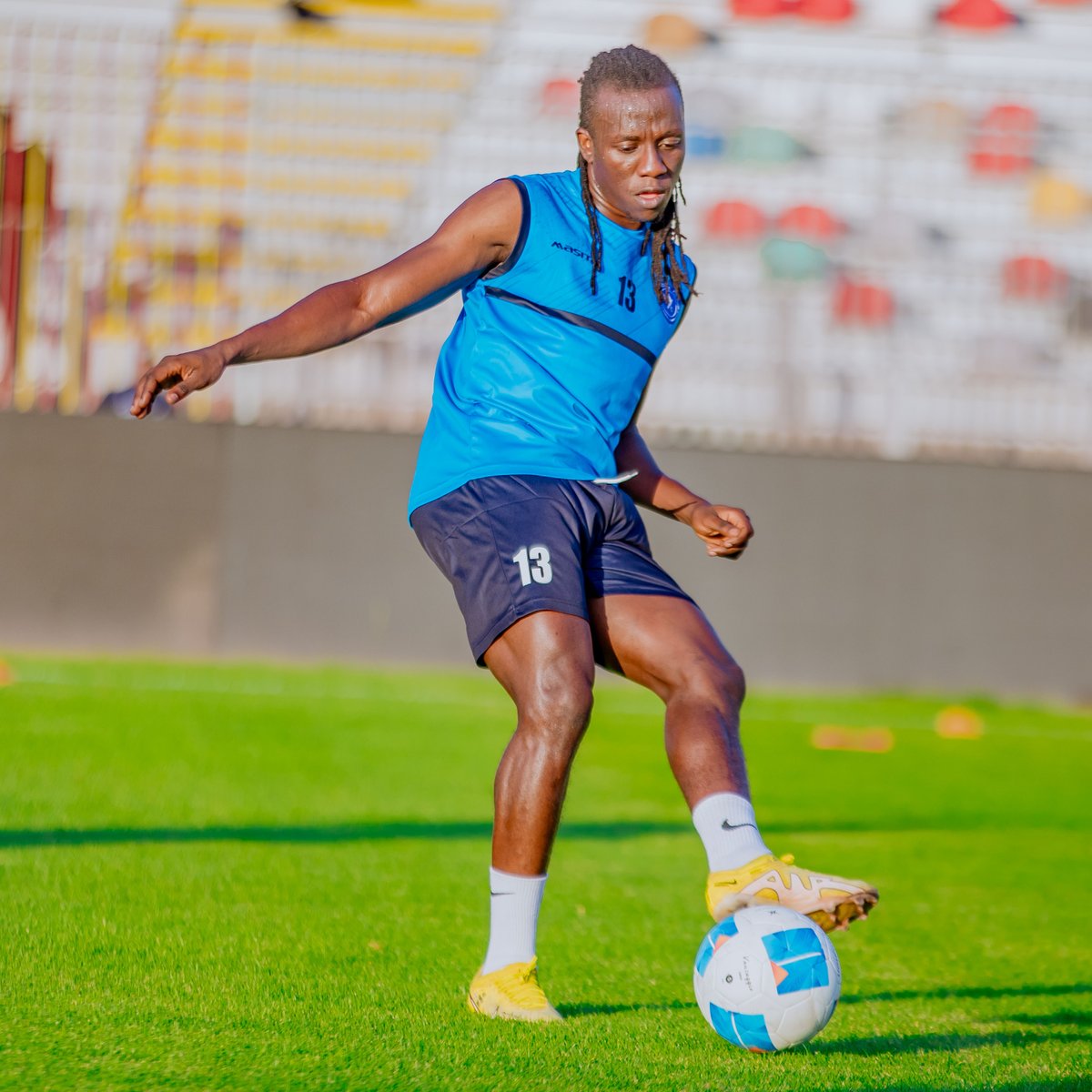 policefcrwanda's tweet photo. Warm Up โ
#CAFCC || #CSCPOL https://t.co/hDlAg5Cvei