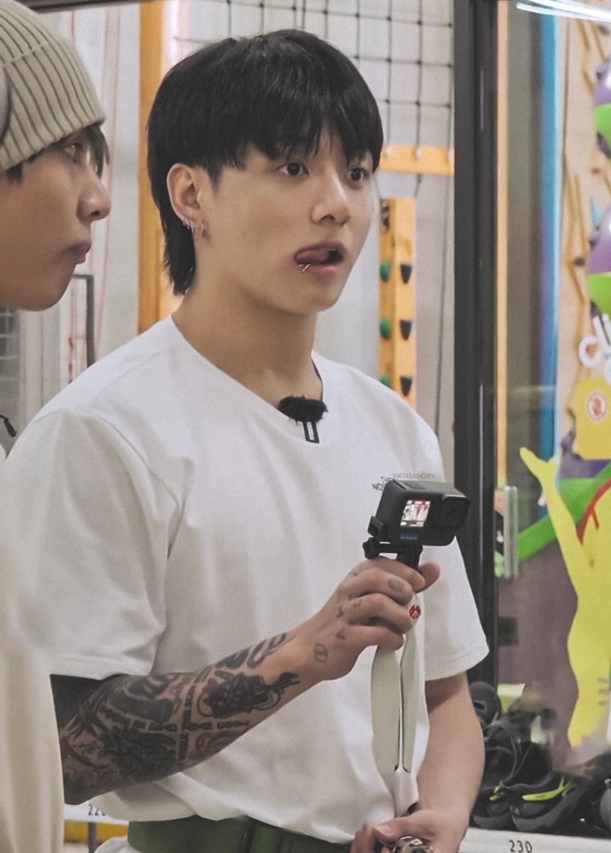 archivekukk's tweet photo. JUNGKOOK🤍 https://t.co/LuEIw0bWvZ