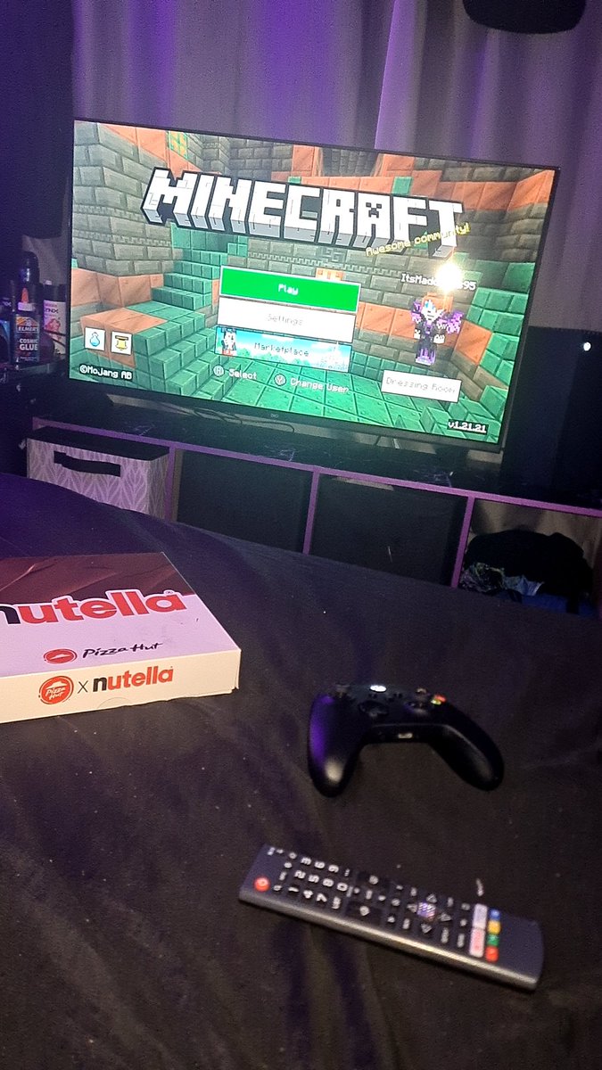M1stress_Mayhem's tweet photo. Got the ultimate gaming set up for the night
#GamerGirls , #Minecraft
#gaminglife #MinecraftIsLife https://t.co/dS15blEcw5
