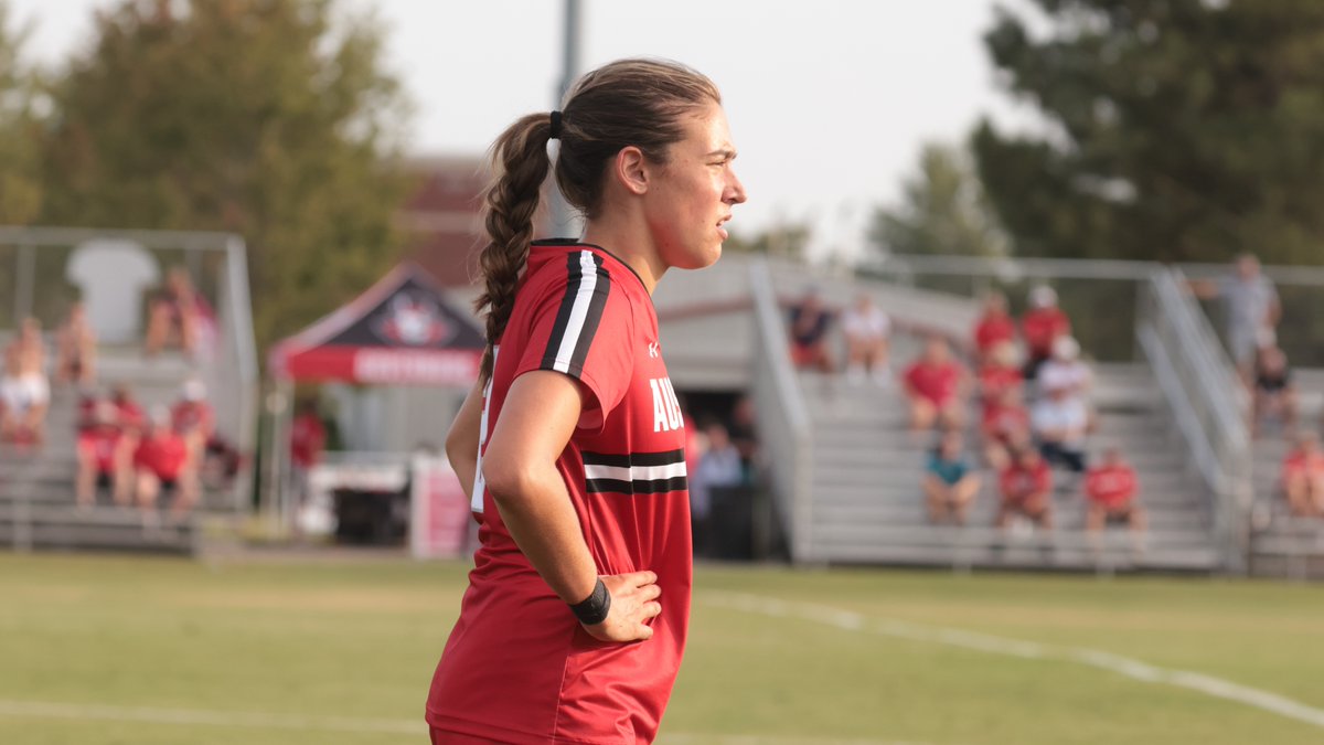 GovsWSOC's tweet photo. Another fun fact from Thursday's season-opening dub...🎩⚽️

With her goal against Western Kentucky, @paigechrustowsk became the first freshman to score in their first-career match since Gina Fabbro in 2013!

#GovsGetBetter // #LetsGoPeay https://t.co/925pPUsF0z