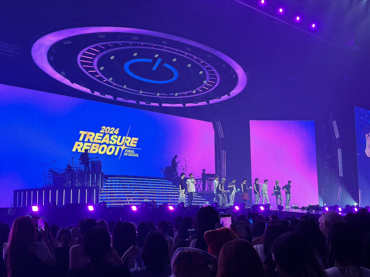 parkpam_'s tweet photo. 항상 즐거운 추억을 주셔서 고마워요🥲💎

#트레저
#TREASURE
#REBOOT_FINAL_IN_SEOUL https://t.co/uHgVcPFyfx