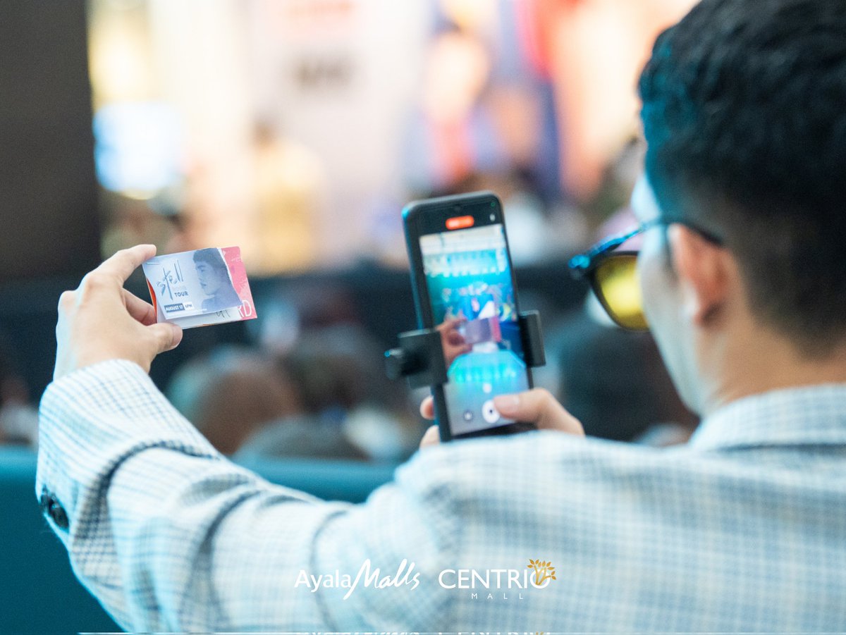 AyalaCentrio's tweet photo. Stay tuned for more #StellLiveAtAyalaMallsCentrio photos coming your way. 📷
#StellRoomEPTour #WhereAmazingIsReal #BrighterDaysAtCentrio https://t.co/NJV347zbkR