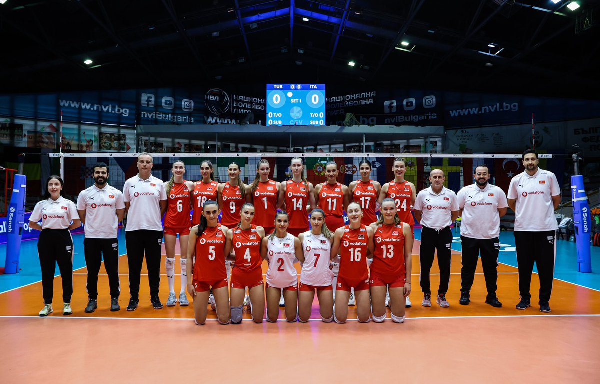 EczacibasiSK's tweet photo. U20 KADIN MİLLİ TAKIMIMIZ AVRUPA ŞAMPİYONU! 🏆🇹🇷

Tebrikler kızlar, sizinle gurur duyuyoruz! ❤️🤍 https://t.co/TlKWSVhRJS