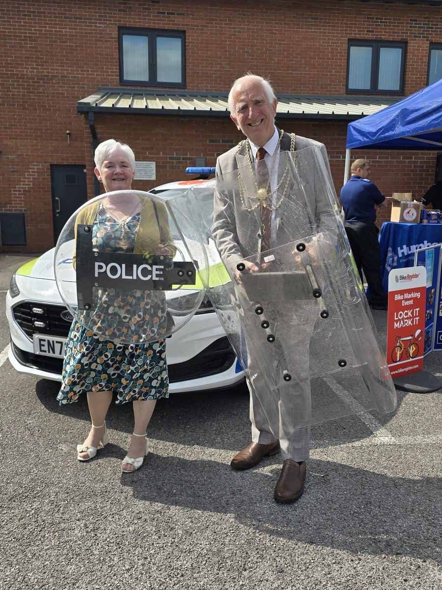 Mr Mayor &amp; his Mayoress had a great morning at the Humberside Police - North East Lincolnshire, #999Day, amazing visit, talking to residents, Humberside Fire Service, SSAFA &amp; East Midlands Ambulance Service. Even had some emergency service training, keeping our community safe.