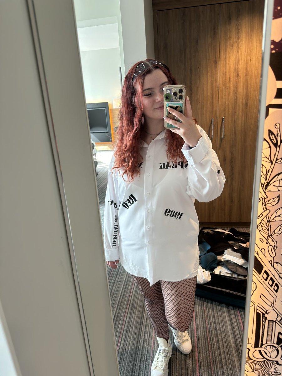 London N6 were ready for you!!! #TSTheErasTourLondon