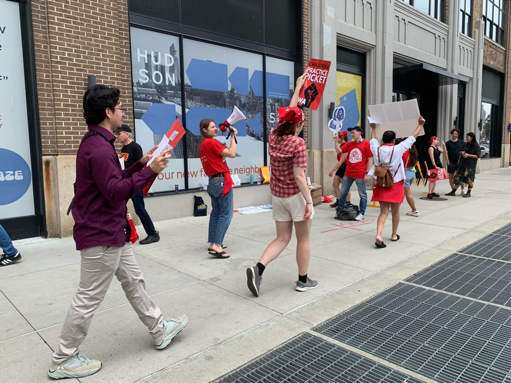 HAPPY BIRD UNION DAY OF ACTION! We have rallies all over the country today. Here are a few snapshots of <a href="/audubonsociety/">Audubon Society</a> workers and supporters! 

Starting with folks at our New York headquarters!