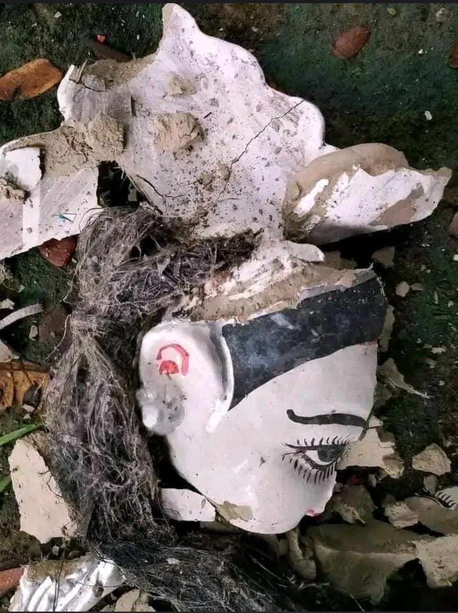 UnSubtleDesi's tweet photo. Another temple vandalized, Murti desecrated in Jakiganj Upazila of Sylhet district. The Kalibari in Barbari of Chandpur village. 

The decimation of cultural and religious shrines is one of the ingredients of ethnic cleansing. It’s happening to #BangladeshHindus. Don’t look away https://t.co/jrCg5mfJWF