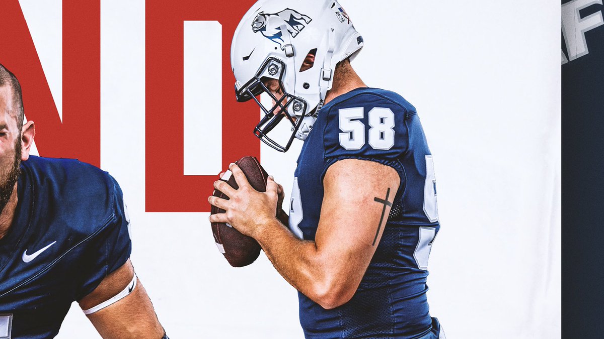 SamfordFootball's tweet photo. 𝟮𝟬𝟮𝟰 𝗣𝗼𝘀𝘁𝗲𝗿 𝗥𝗲𝘃𝗲𝗮𝗹 🏈

Get yours this week at Bulldog Bash!

#HatchAttack | #AllForSAMford https://t.co/WfSIe2c5uJ