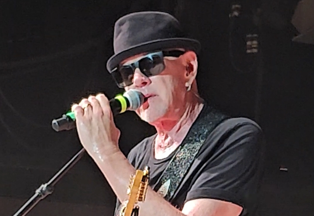 BLABBERMOUTH.NET tweet media