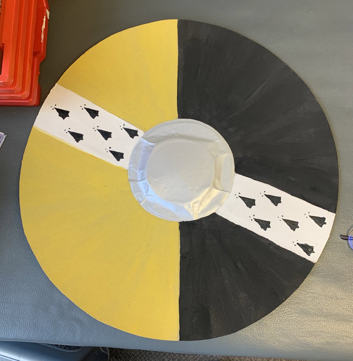 Hayley Simmons tweet media