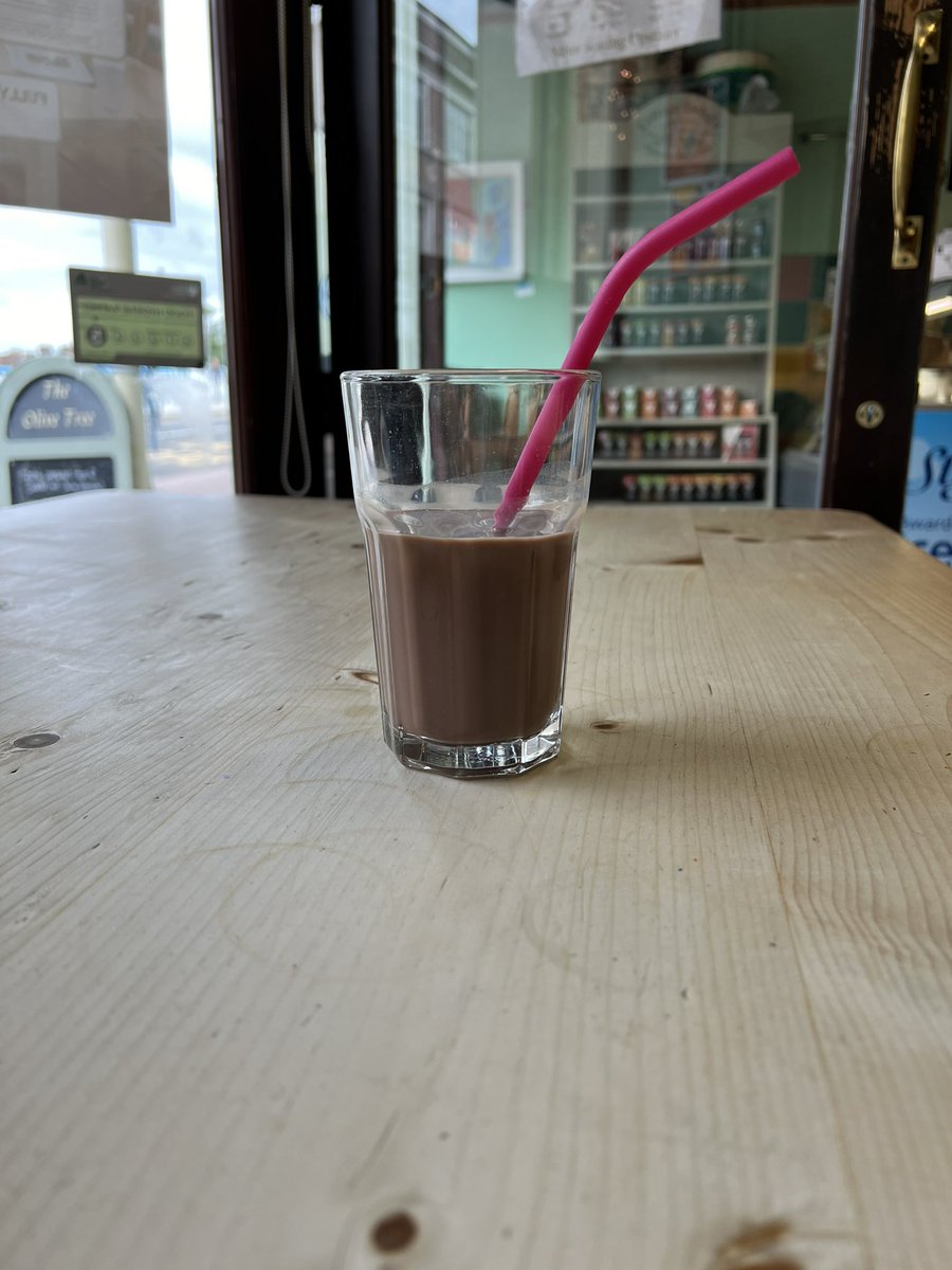 also, ordered a chocolate milk at lunch and this is what they gave me 😂 england is something else man