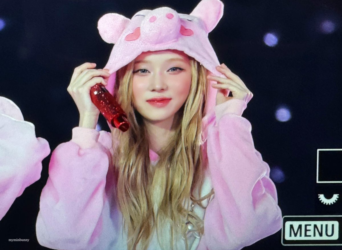 myminbunny's tweet photo. 240817　🐷💗

아아아아아아 귀여어어어!!!!♡♡♡

#aespa  #에스파  
#WINTER #윈터 #ウィンター https://t.co/BTaYWnOUfZ