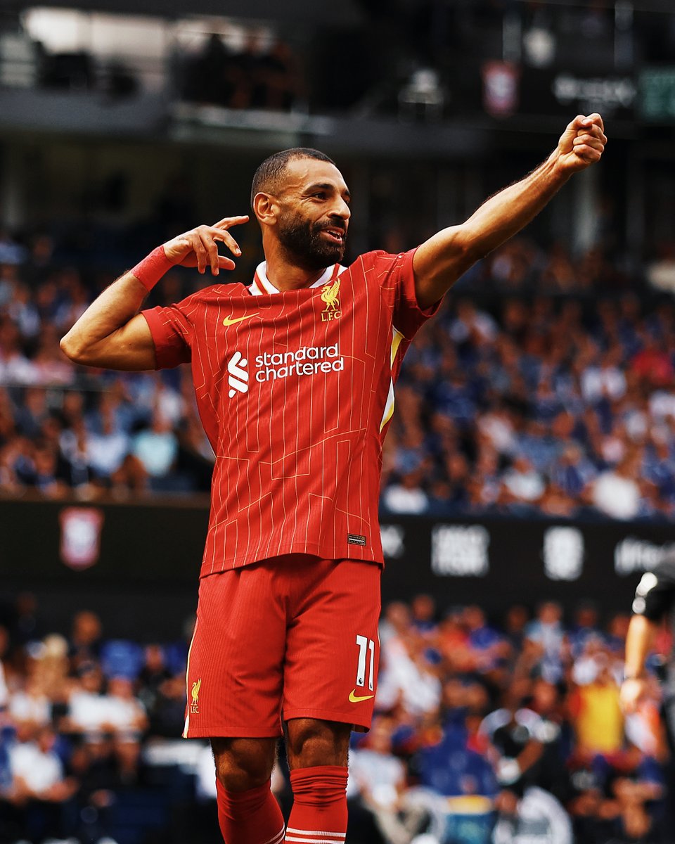 Liverpool 🇫🇷 tweet media