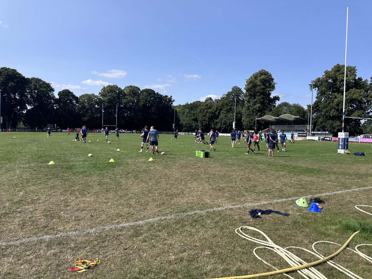 HenleyHawks's tweet photo. Welcome back all to HRFC first friendly game of the season against ⁦@OldRedsRFC⁩ https://t.co/cL3gHu7xqe