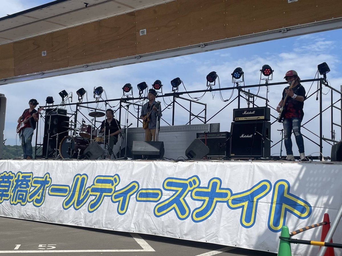 The_Stymie's tweet photo. 妄想の夏をテーマにしたLIVEも本日で一段落。お声かけいただいた主催者様、遊びに来てくれたお客様に感謝、感謝です。ノンジャンルのイベントに参加できて楽しい夏が過ぎようとしています。 https://t.co/KCt5tluXqO