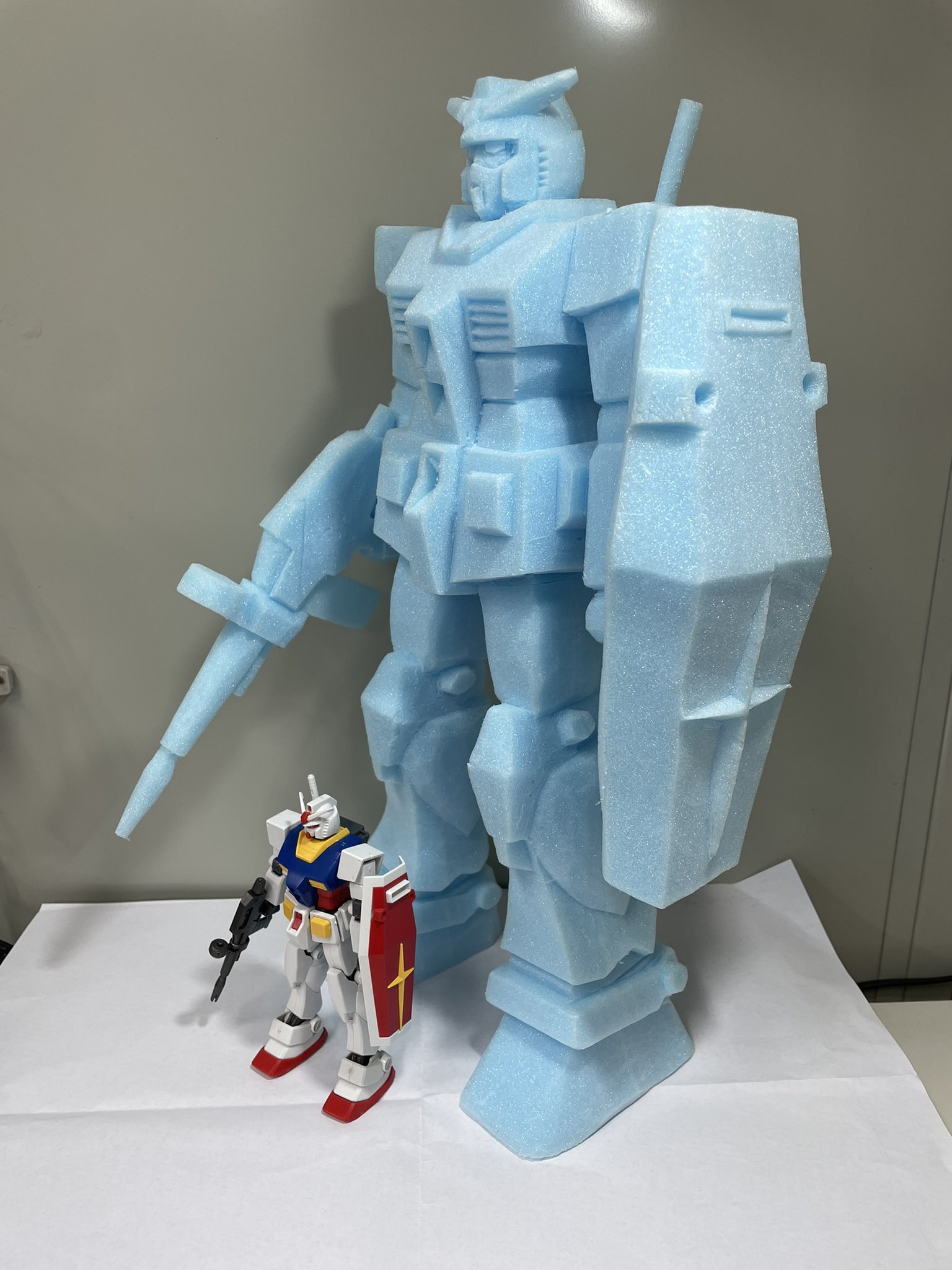 スタイロフォームガンダム - Search / X