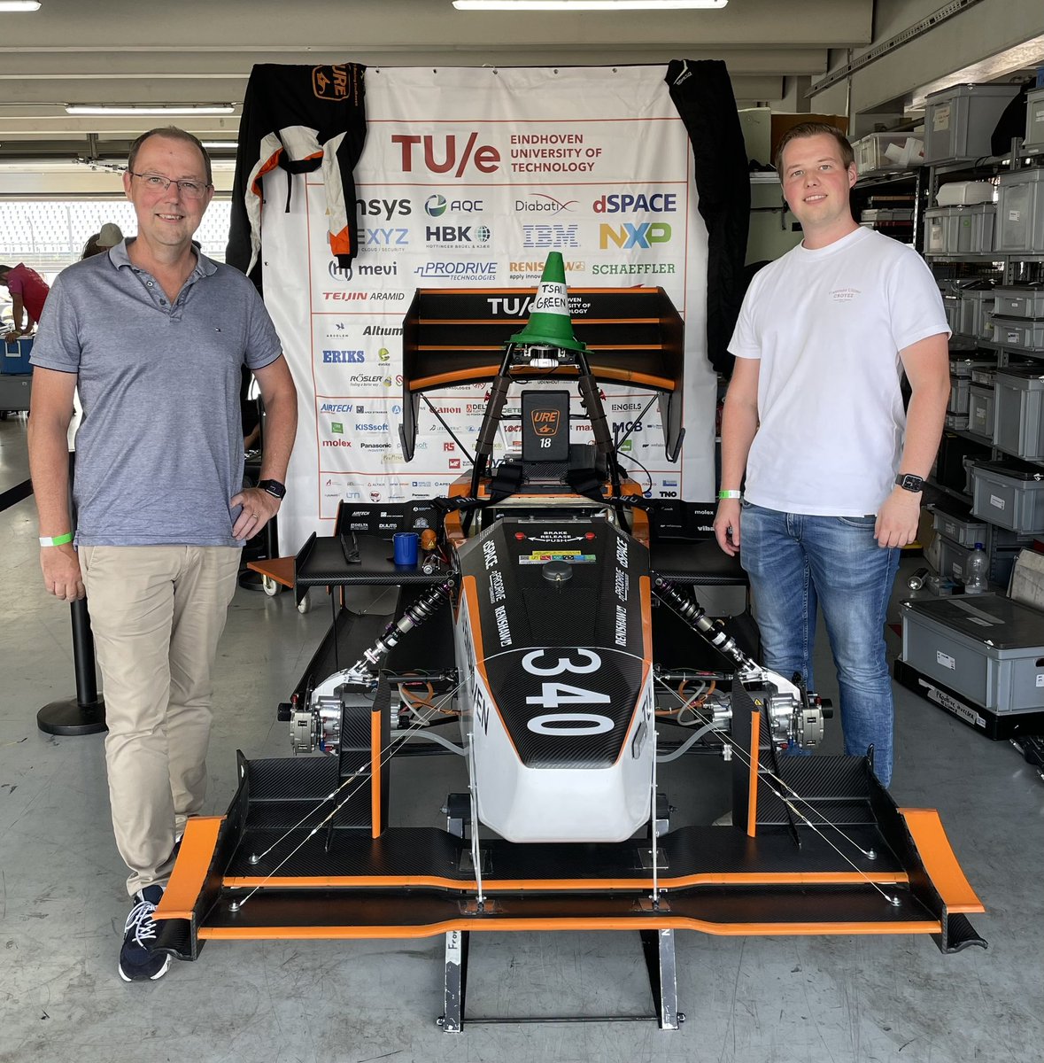 Apex Dynamics BV (@apexdynamicsbv) on Twitter photo Dagje @FormulaStudentG bij <a href="/UREindhoven/">University Racing</a> op de <a href="/GermanGrandPrix/">Hockenheimring</a>. Mooi om te zien hoe dit enthousiaste team deelneemt aan dit mega evenement samen met 82 andere teams. <a href="/stefvanoss35387/">stef van oss</a> <a href="/thomvanoss/">Thom van Oss</a> #studenten #techniek Dagje @FormulaStudentG bij <a href="/UREindhoven/">University Racing</a> op de <a href="/GermanGrandPrix/">Hockenheimring</a>. Mooi om te zien hoe dit enthousiaste team deelneemt aan dit mega evenement samen met 82 andere teams. <a href="/stefvanoss35387/">stef van oss</a> <a href="/thomvanoss/">Thom van Oss</a> #studenten #techniek