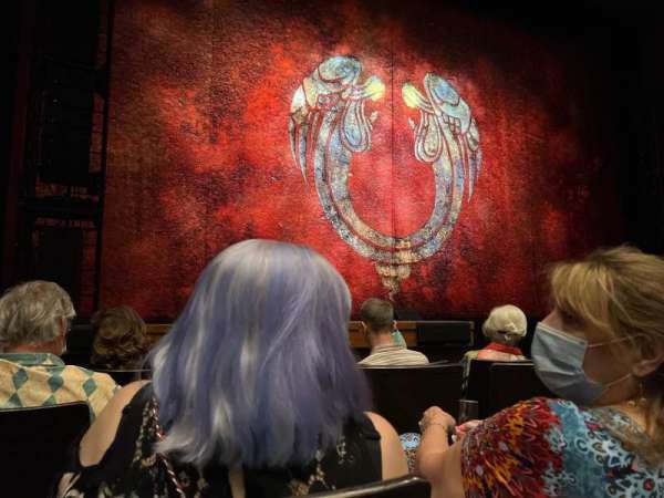 yirendoll's tweet photo. like look at this sickening view omg i have three tickets in this section btw :P https://t.co/ZhnoKIfbho