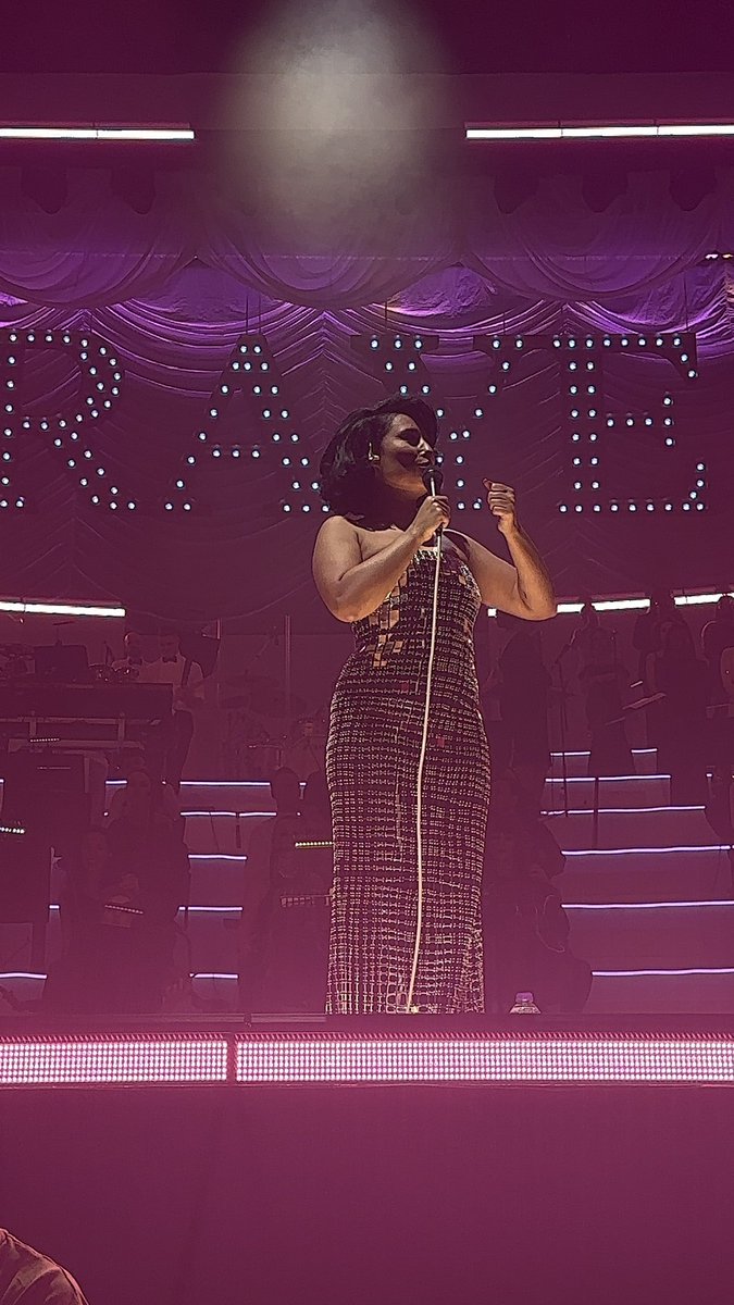 girlinthebibble's tweet photo. sorry i HAVE to be at closing night that’s my girl. pls someone sell me a ticket or give me a code🥲 london august 20th wembley #TSTheErasTour #Erastickets #iso #WembleyLondonTSTheErasTour #TaylorSwift #raye https://t.co/ISCMa4wM4L