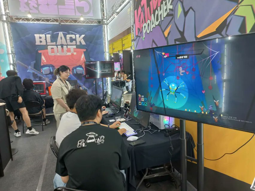 🔥 Wishlist Katuba's Poacher on Steam!
This boss rush action game, winner of the DICIA, GLS, and BurningBeaver awards, is making waves.
Now featured at Busan Indie Connect, South Korea's premier indie game festival—don’t miss out! 🎮

store.steampowered.com/app/2488500/Ka…
#indiegame #GDevelop