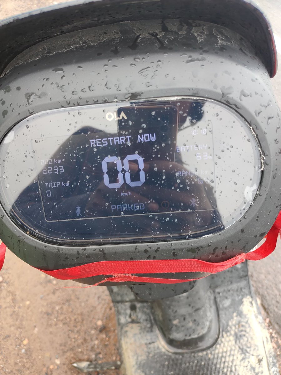Ashish_kumar_Hi's tweet photo. It's been more then 15 days since I left my OLA S1 X Plus (BRO5BF6867) at the service center with no updates. My calls go unanswered. Case #04600921. Please resolve this ASAP. #CustomerService
#OlaElectric
#OlaIsScam
@OlaElectric 
@Olacabs https://t.co/rmXbBQGA7p