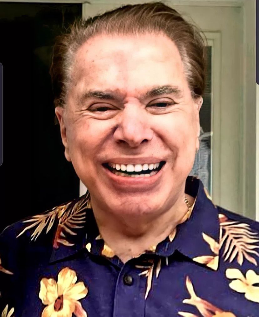 MariaGalreal's tweet photo. Os céus hoje brilham! Desejo muita luz e paz à toda família de Silvio Santos! 
Silvio, grande empresas e apresentador que contribuiu para muitas famílias. 
Fiz um teste para Poliana e de um contrato de 7 meses duraram 5 anos, num dos momentos mais importantes da minha vida! https://t.co/ZQrmeVbhEX
