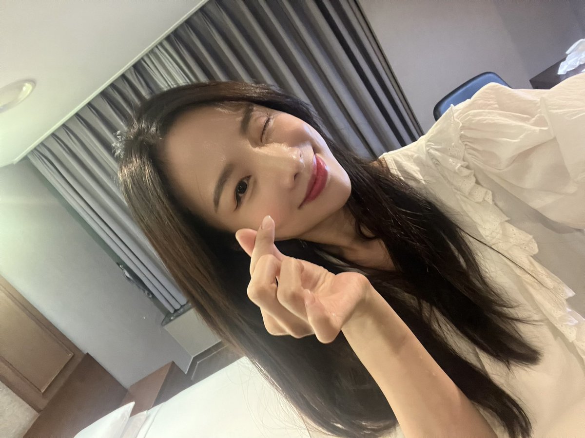 Solji__Official's tweet photo. 축하드립니다❤️

솔지의 특별 EVENT 당첨자 발표

이름/핸드폰번호 끝자리

[QUIZ당첨자]
최*서/2031
최*나/2841
노*환/9113

[티켓 예매번호 1,1,0 당첨자]
황*인/2979
황*호/0524 https://t.co/fD6lBZX3rO