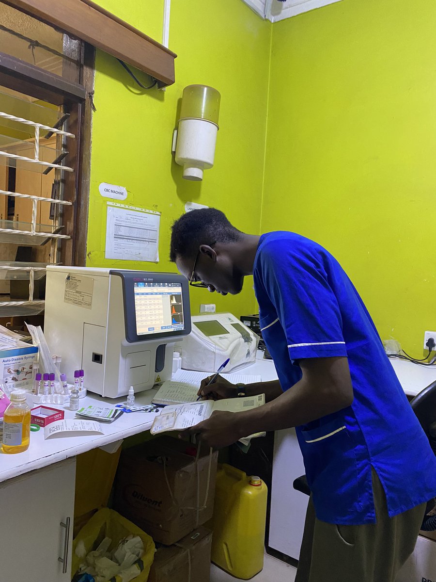 Today we have had an immunization and blood drive in Katwe at Zaam Medical Center organized by <a href="/Rac7lakeskigo/">Rotaract Club of Kigo 7 Lakes Golf</a>. Our participation and partnership in this project aligns with our objectives of fighting polio 
#WeAreRacVu
