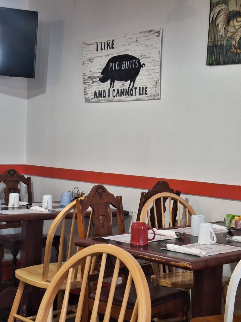 Erin Sampson tweet media