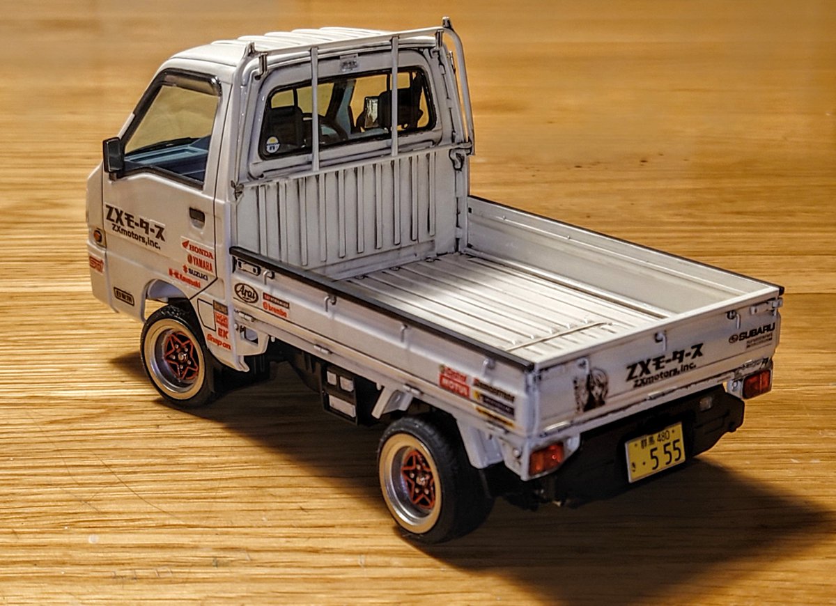 スバルサンバートラック完成 うわさ通りの良いキット デカールは全部