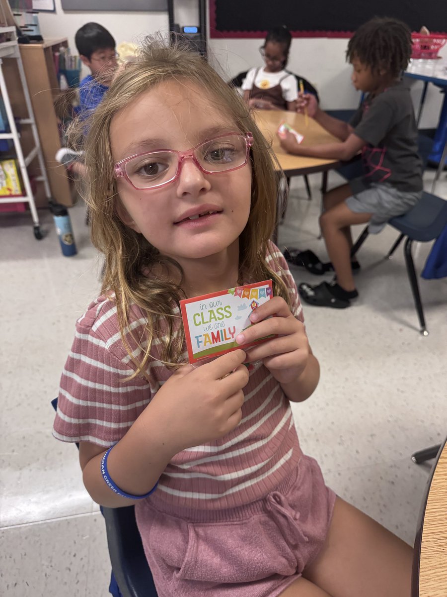 Sadie Kilpatrick tweet media