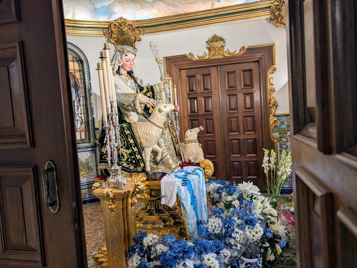 ⚽ Que la #DivinaPastora, #PatronadelDeporte, acompañe al <a href="/MalagaCF/">Málaga CF</a> en cada paso de esta nueva temporada 🙏🏻

🩵🤍 Que el esfuerzo y la unión guíen al equipo, con la esperanza de alcanzar nuevas metas. Con humildad y valor, caminemos juntos 🤝 #vamosMálaga