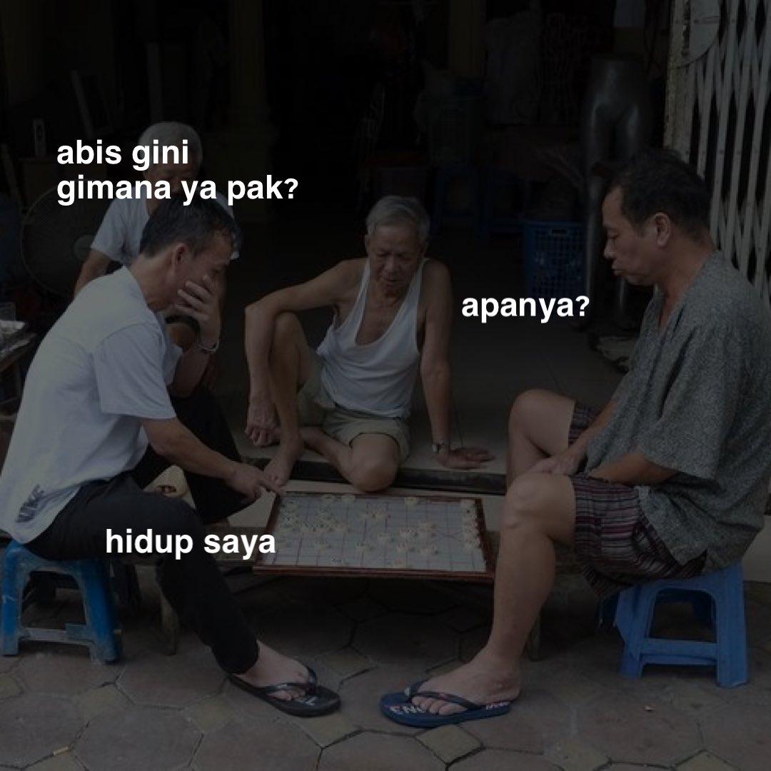 critcit01's tweet photo. Mensyukuri izin cuti mudah walaupun baru tiga bulan kerja, apalagi dapet +tiga hari buat cuti duka (+uang duka). Tapi ternyata cuti seminggu nih rasanya gak cukup ya buat memproses duka, apalagi separuhnya habis buat mengahadapi birokrasi kelurahan yang berbelit https://t.co/6A43ggKGnM