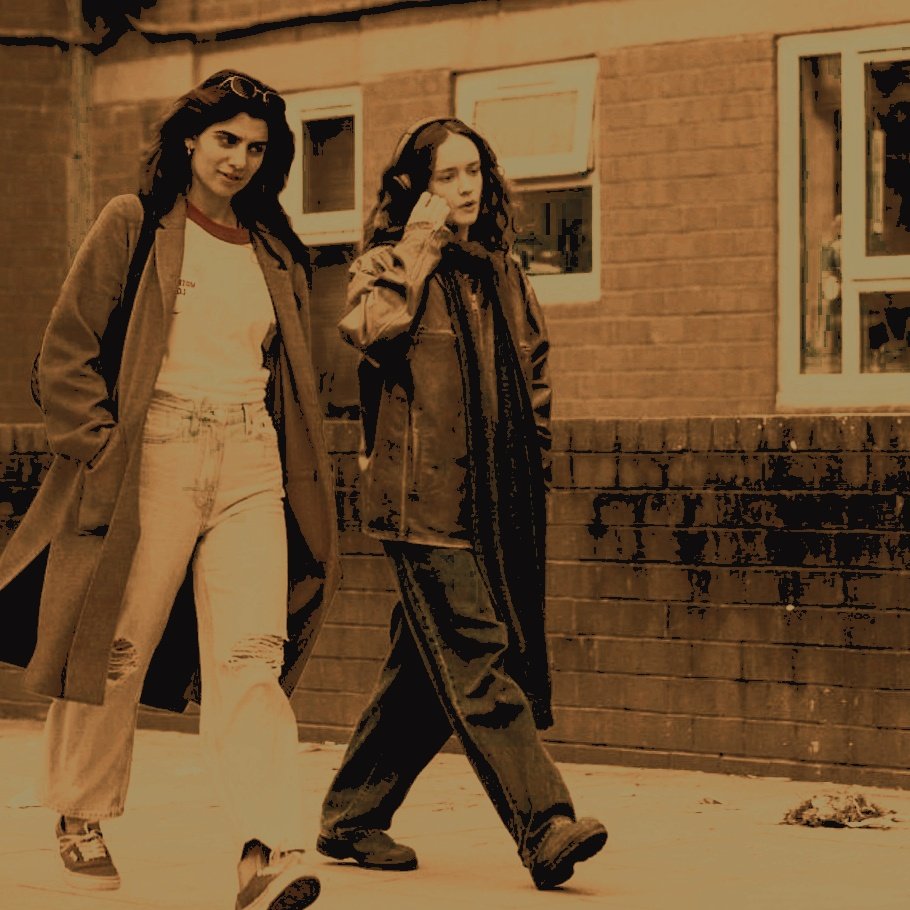 ⠀
🚨 | the boys and house of the dragon stars are seen together. sources claim that the actresses appeared to be very close and intimate. some rumors says that they are acting like a couple, but nothing is confirmed about a relationship yet.
⠀