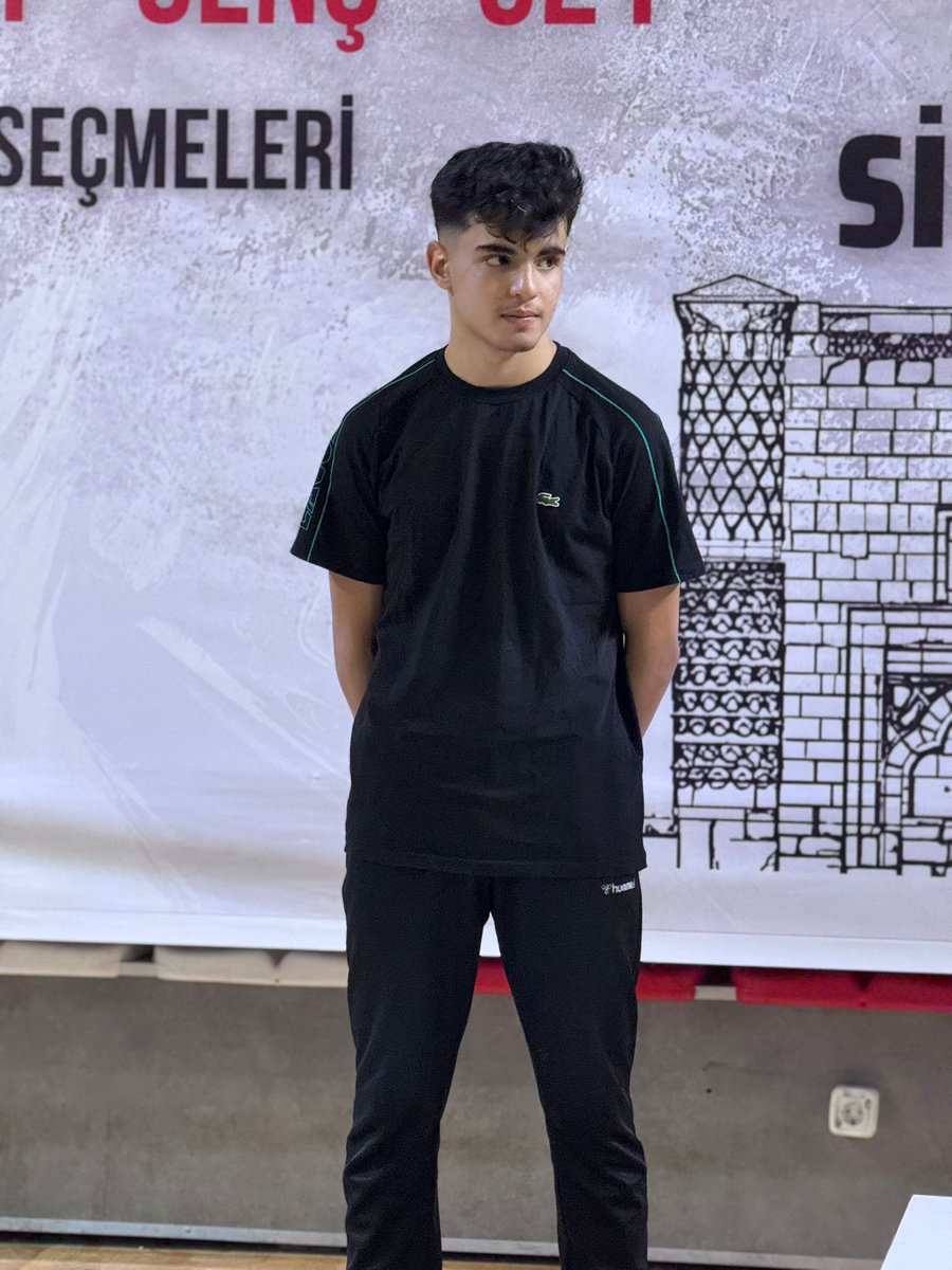 EyyubiyeBel's tweet photo. 14-18 Ağustos tarihlerinde Sivas'ta devam eden Ümit, Genç ve U21 Türkiye Karate Şampiyonası'nda 61 kg kategorisinde yarışan AK Evler Spor Salonlarında yetişen Savaş Öğüş, Türkiye ikincisi oldu.

Pazar günü yapılacak olan Dünya seçmelerine katılacak.

Sporcumuza başarılar dileriz. https://t.co/NQEd42EZ2B