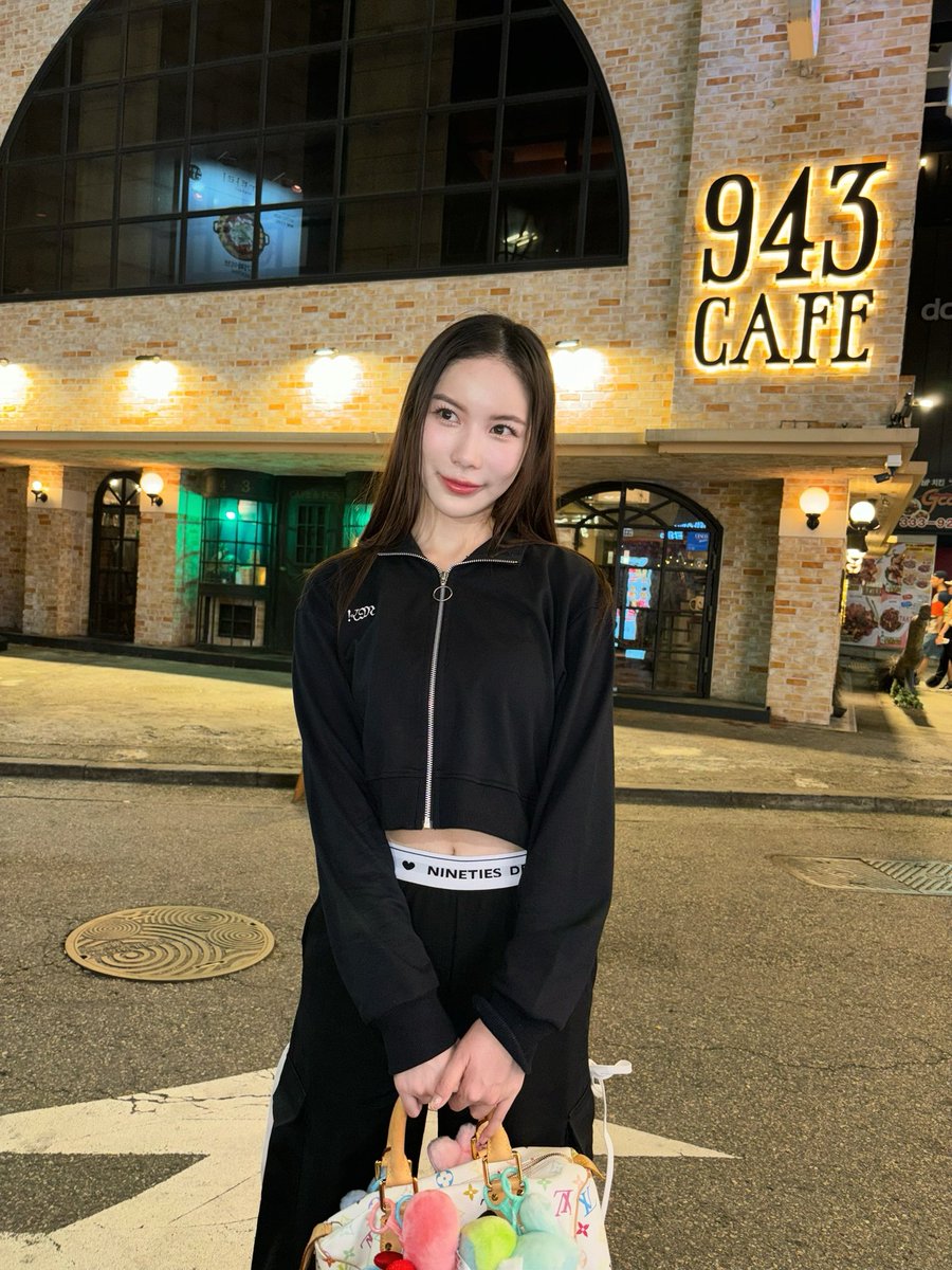 MookWorranit's tweet photo. 💜💚💜💚 https://t.co/s47DYMlosX