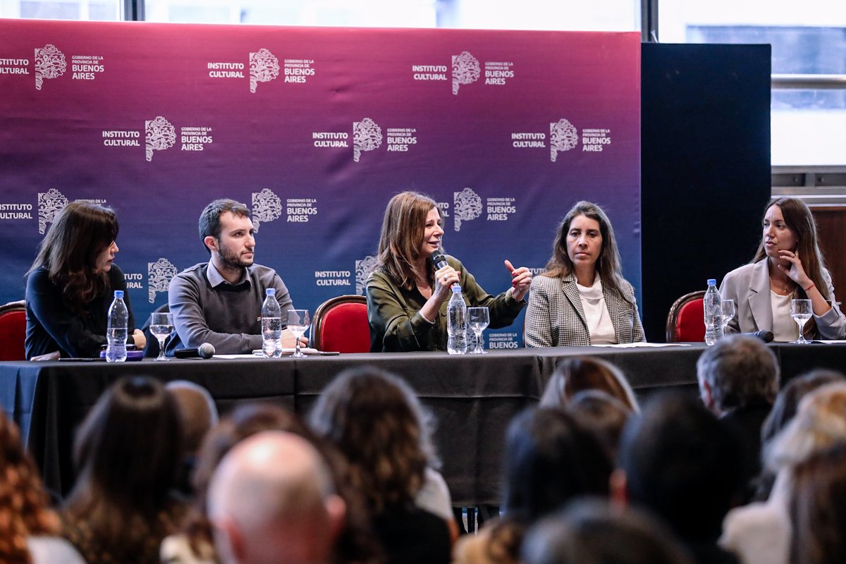 fsaintout's tweet photo. La presentación de BASIC, el primer Sistema de Información Cultural de la Provincia de Buenos Aires, es la culminación de un trabajo colaborativo que nos permite tener una valiosa herramienta para mejorar nuestras políticas públicas https://t.co/HV3jWAg8bJ