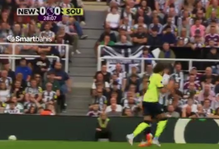 Has the Referee or VAR made a poor decision? tweet media