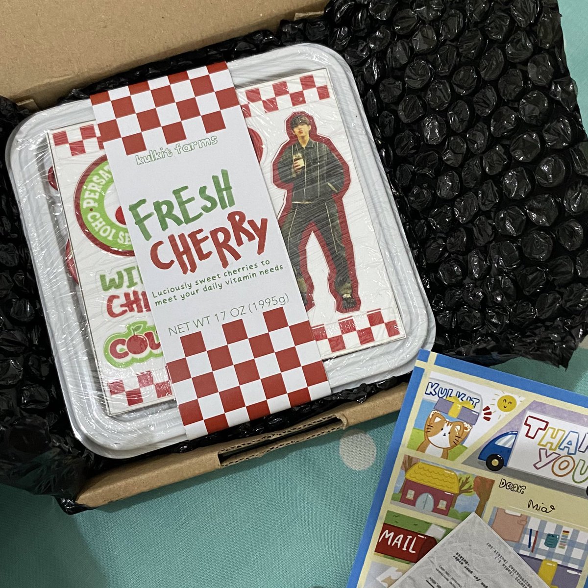 wzbunsupremacy's tweet photo. received the package safely!!!! thank youuu @kulkit_id ❤️🍒 https://t.co/3C7aYJjhyA