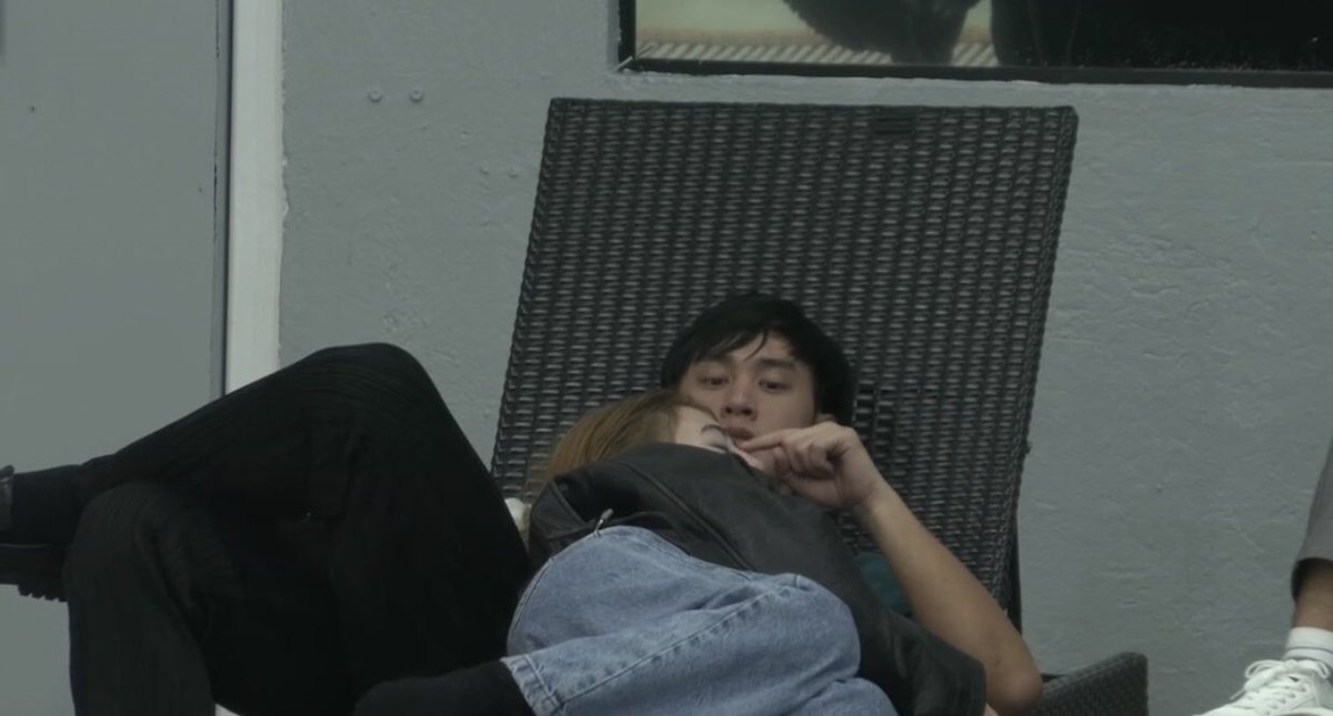 heytherealina_'s tweet photo. pointed ba yung nose, tropa??

#SofiaSmith | jm and fyang https://t.co/EJQpxTnNBq