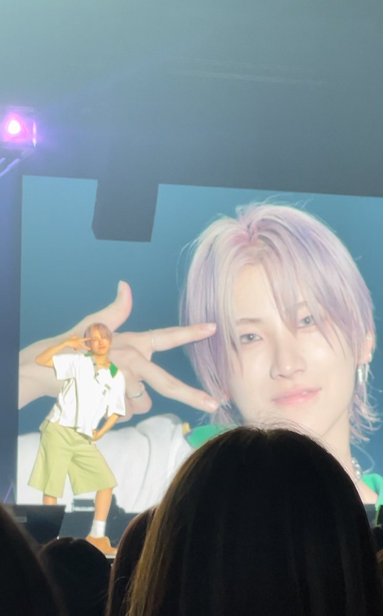 nekonekone_z's tweet photo. 길고 예쁘게 뻗은 물떡 봐줄사람 https://t.co/5dMVXUiuxV