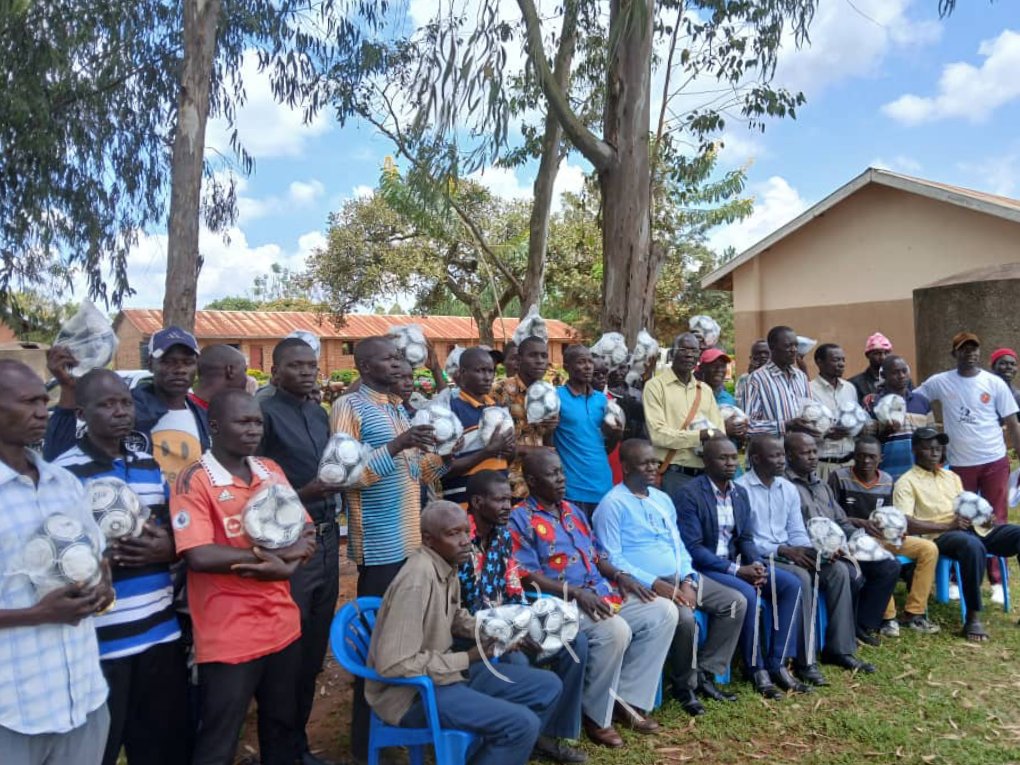 943qfmlira's tweet photo. Update 🚨

Empowering Communities through Sports: Lira City Council Launches Ball Distribution

On the auspicious day of Saturday, 17th August 2024, the @CouncilLira  initiated a remarkable initiative by launching a ball distribution program encompassing all 240 villages within Lira City. The event unfolded at Burlobo Primary School, where Hon. Charles Opio Olol, the Secretary for Finance, Planning, and Administration, oversaw the distribution of footballs to various communities.

In a poignant gesture of gratitude, Hon. Charles Opio Olol acknowledged the support of Hon. @atulsamon  , the esteemed Mayor of Lira City Council, for championing the inclusion of ball procurement in the city's budget. The distribution of these balls aligns with the vision of the @OfficialFUFA  President (Hon. Eng. @MosesMagogo ) to establish and nurture community clubs nationwide. Moreover, this initiative holds the promise of engaging the youth constructively, thereby mitigating idleness and curbing delinquency by providing them with a platform for healthy recreation and camaraderie through sports activities.

Highlighting the significance of community engagement, Opio urged local clubs and residents to espouse the use of Zakayo footballs and jerseys crafted by Janzi, an endorsed manufacturer. This move not only supports local enterprises but also fosters a sense of pride and unity within the community.

Hon. Sam Atul, the Mayor of Lira City, expressed his profound appreciation to the City Council for endorsing his proposal to allocate resources for the purchase of footballs. Vowing his commitment to the advancement of sports in Lira City, Mayor Atul underscored the transformative potential of sports as an instrument for economic growth and social cohesion.

Atul further pledged to harness local revenues to procure a grader for the City's Department of Works and Technical Services, thereby enhancing the infrastructure and connectivity of roads within the city limits. Additionally, in a testament to his dedication towards education, Mayor Atul announced a generous allocation of Ugx 20 million for each government-aided primary school to facilitate infrastructural upgrades and improvements.

The collaborative efforts of the Lira City Council underscore a commitment to community empowerment through sports and infrastructure development. By fostering a culture of active engagement and investment in both sports and education, Lira City sets a commendable example for proactive governance and holistic community enrichment.

#943qfmupdates