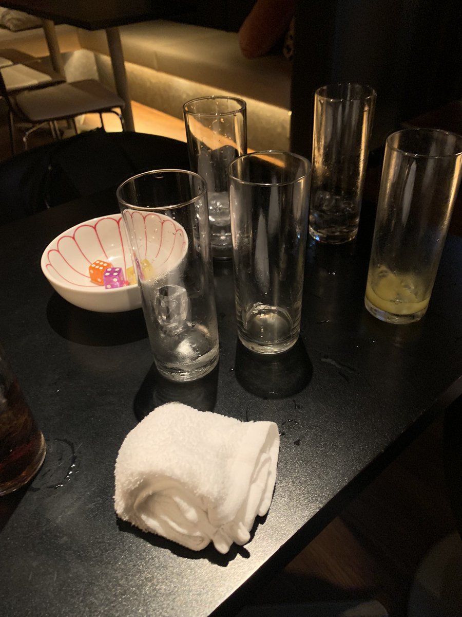teruru256's tweet photo. ダーツバーばり楽しい！！ https://t.co/C5qc4zfQuj