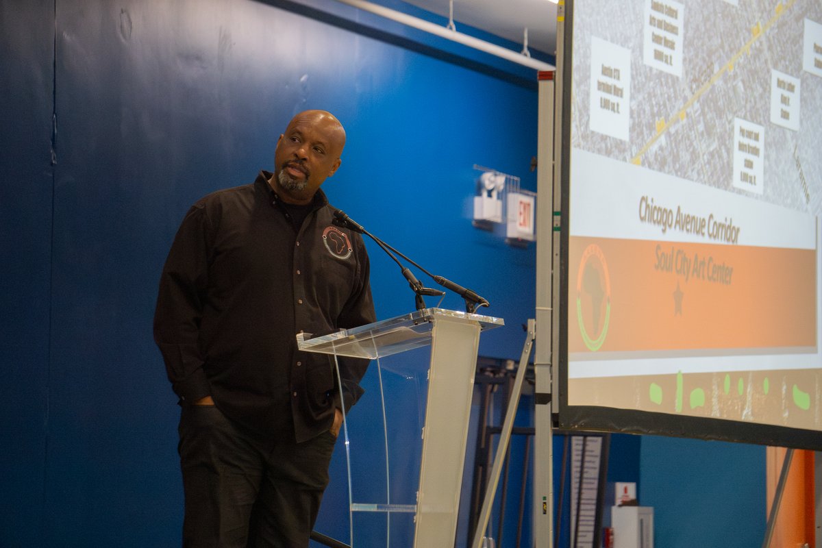 LISCChicago's tweet image. ✨ Celebrating Corridor Managers ✨

LISC is excited to highlight the @AAABNAChicago's project to transform a vacant building into a gallery.

Learn more at the link below!

bit.ly/4cZTToa

#ArtRevitalization #AustinCommunity