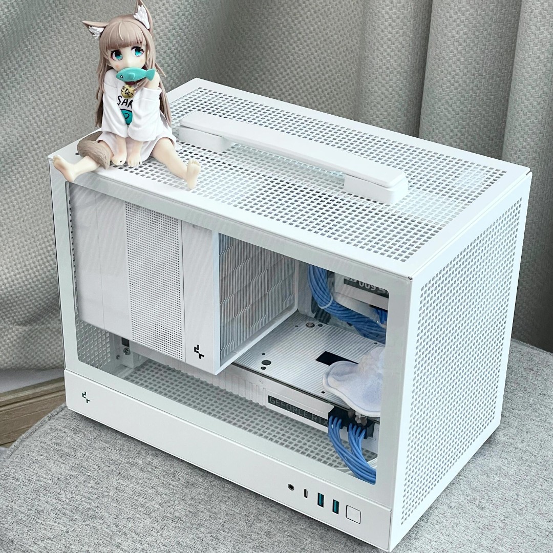 Deepcoolglobal's tweet photo. This frosty white build gives me the chills.
Case: CH160 WH
Air cooler: ASSASSIN IV WH
#deepcool #CH160 #CH160WH #assassin #miniitx #itxcase #fps #gamingpc #gamerlife #esports #cpucooler #lga1700 #am4 #am5 #lunchbox #deepbox https://t.co/Wj7SSdkwvH