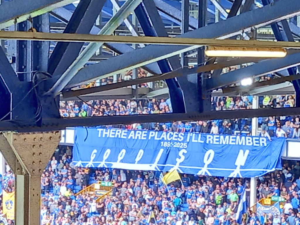 christopher tweet media