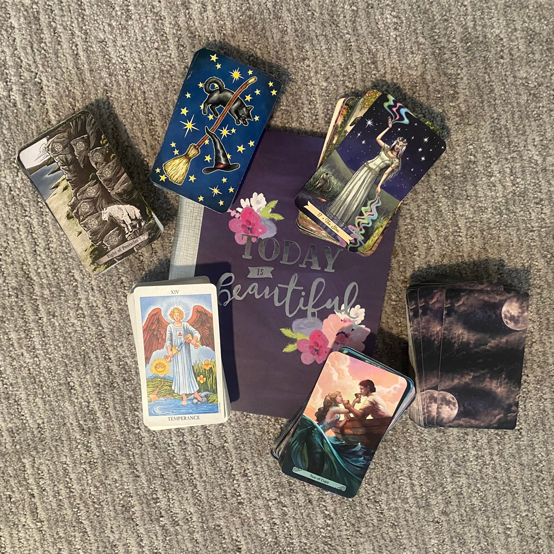 Health_Manifest's tweet photo. I've partnered with a seasoned Tarot expert,Marco, who has over 20 years of experience. We are offering an amazing tarot course.

https://t.co/7dfgc3WX37

#tarot #learntarot #tarotlearning #tarotstudy #tarotguide #tarotclass https://t.co/xvzZSHBceX