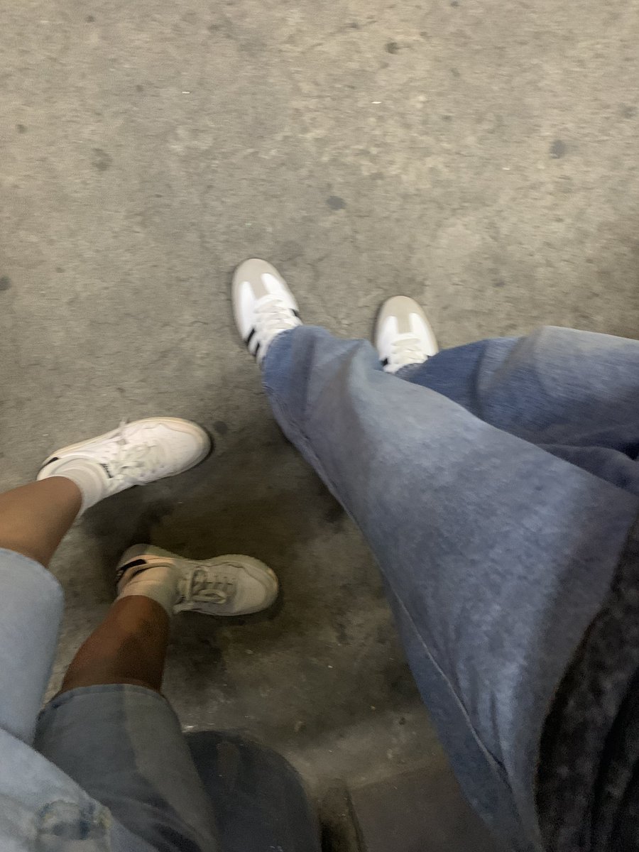 cynderheart's tweet photo. @rasinned_dave may picture tayo kasi 😊 https://t.co/TaN7HPCe6F